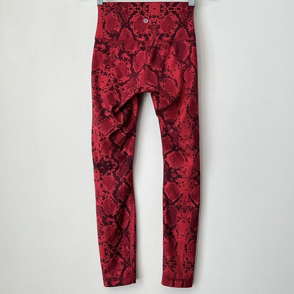 Lululemon Animal Print Wunder Under Ziggy Active Pants In Red Cranberry Tide 2 - Picture 5 of 12